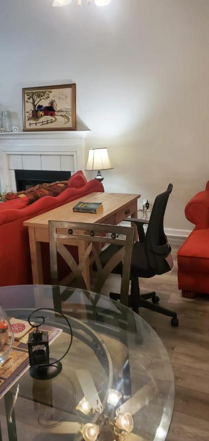Central Pointe Pad Riverdale Eksteriør bilde
